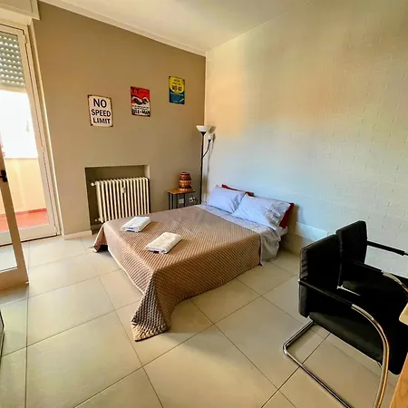 Via Roma Apartman Angera